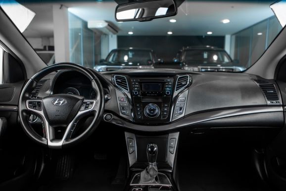 Hyundai i40, АТ, 2014 фото 13