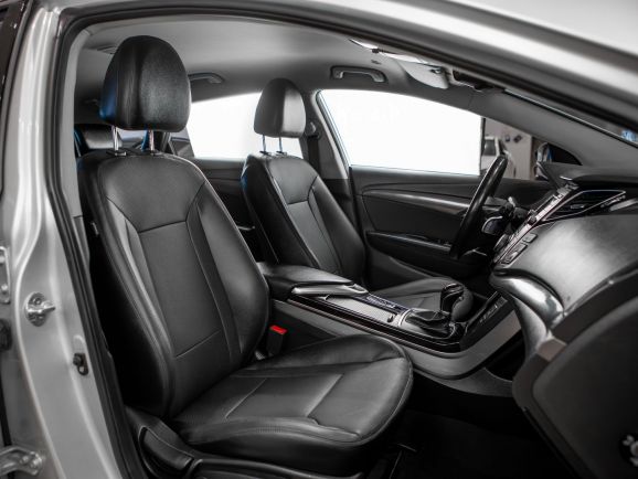 Hyundai i40, АТ, 2014 фото 16