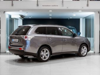 Mitsubishi Outlander, CVT, 2012 фото 4