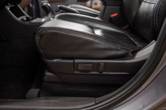 Mitsubishi Outlander, Вариатор, 2012 фото 8