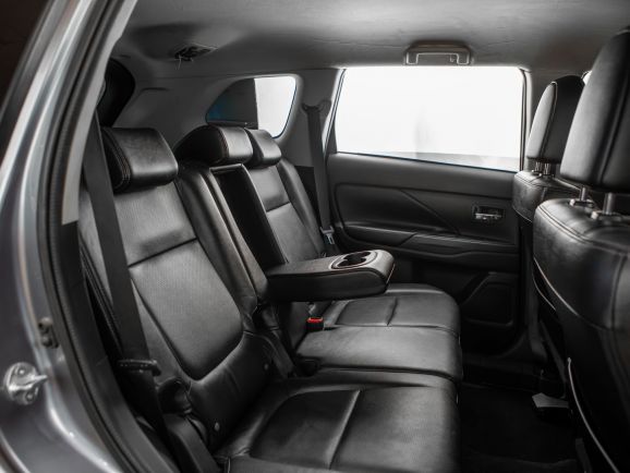 Mitsubishi Outlander, Вариатор, 2012 фото 2