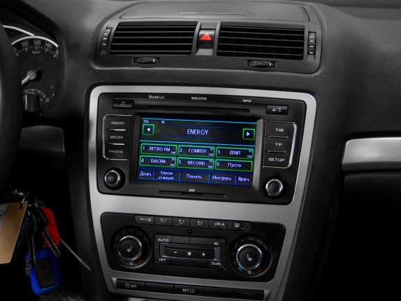 Skoda Octavia, АТ, 2012 фото 10