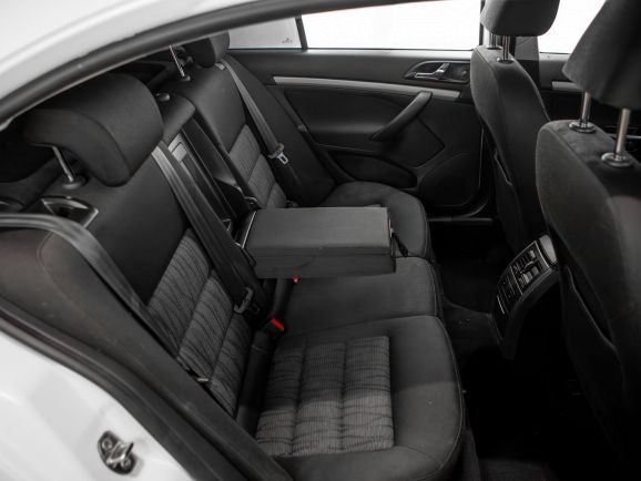 Skoda Octavia, АТ, 2012 фото 2