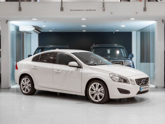 Volvo S60, Робот, 2012 фото 5