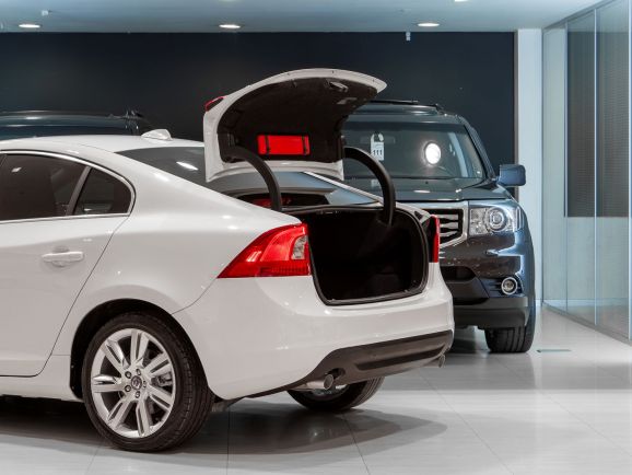 Volvo S60, Робот, 2012 фото 1