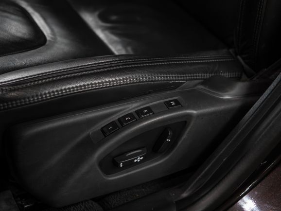 Volvo S60, АТ, 2012 фото 8