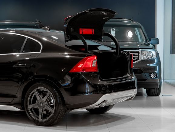 Volvo S60, АТ, 2012 фото 1