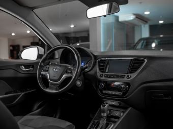 Hyundai Solaris, АКПП, 2018 фото 7