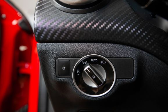 Mercedes-Benz A-класс, Робот, 2014 фото 10