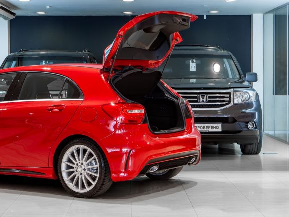 Mercedes-Benz A-класс, Робот, 2014 фото 1