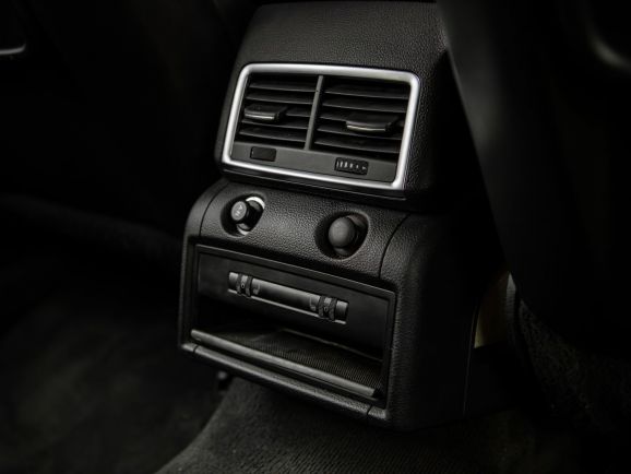 Audi Q7, АТ, 2010 фото 11