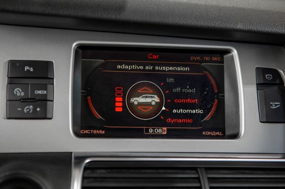 Audi Q7, АТ, 2010 фото 18