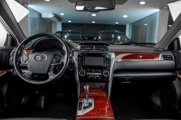 Toyota Camry, АТ, 2013 фото 7