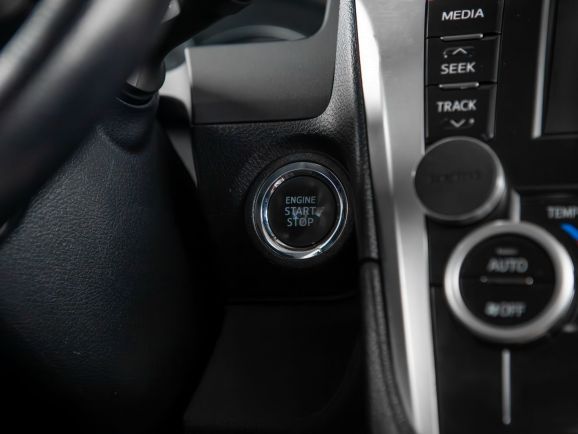 Toyota Camry, АТ, 2013 фото 13