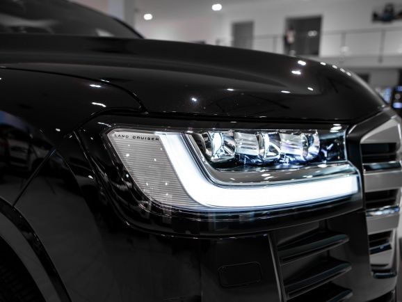 Toyota Land Cruiser, АТ, 2023 фото 2