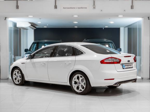 Ford Mondeo, Робот, 2012 фото 6