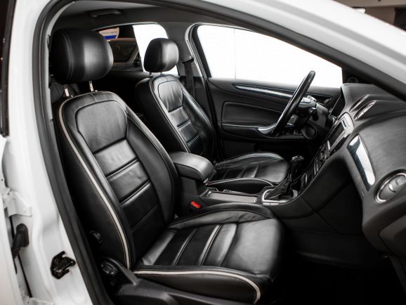 Ford Mondeo, Робот, 2012 фото 14