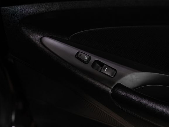 Hyundai Sonata, АТ, 2010 фото 16