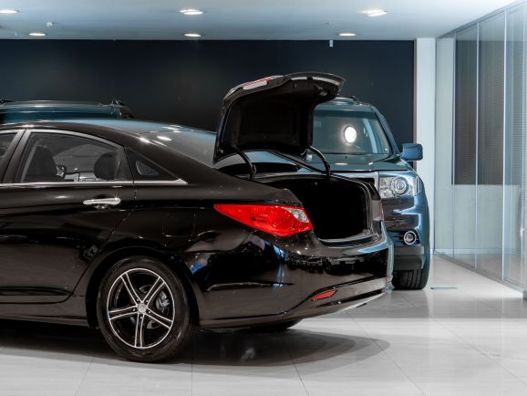 Hyundai Sonata, АТ, 2010 фото 1