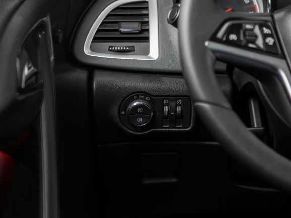 Opel Astra, АТ, 2013 фото 8