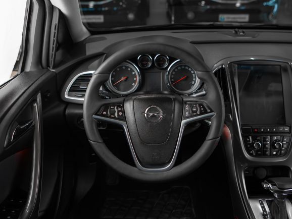 Opel Astra, АТ, 2013 фото 10