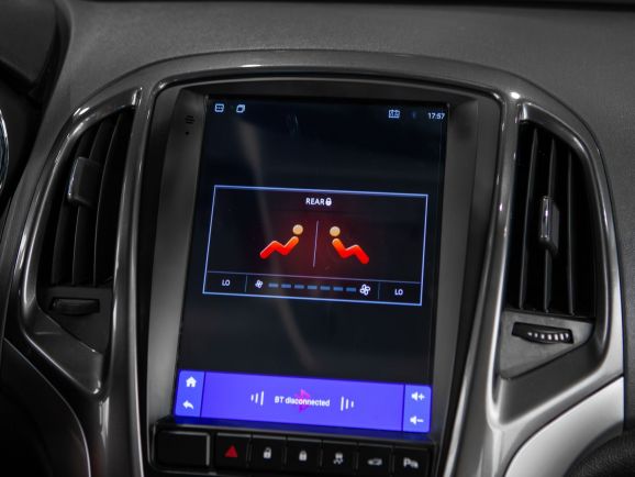 Opel Astra, АТ, 2013 фото 12