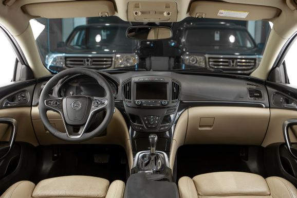 Opel Insignia, АТ, 2014 фото 11