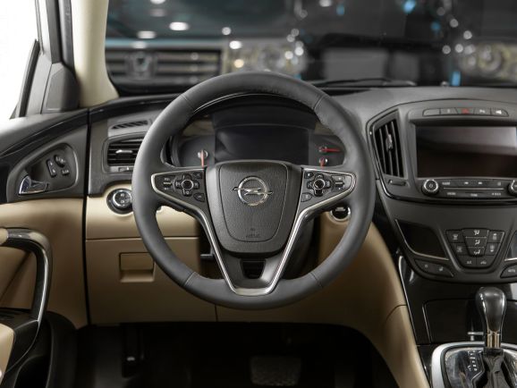 Opel Insignia, АТ, 2014 фото 13