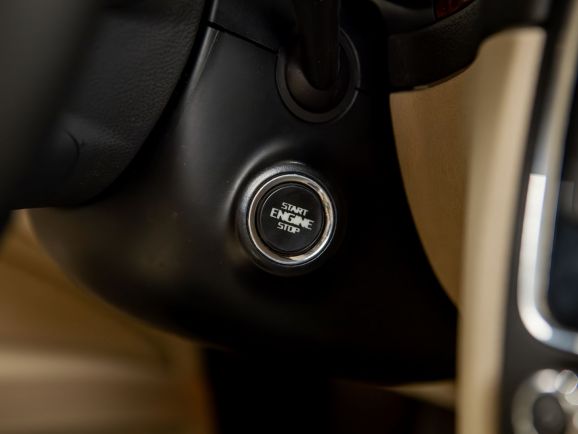 Skoda Superb, Робот, 2010 фото 14