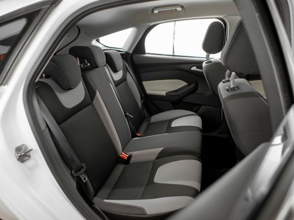 Ford Focus, Робот, 2011 фото 2