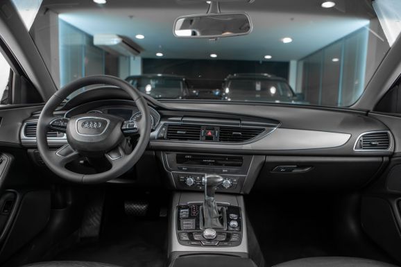 Audi A6, Вариатор, 2014 фото 11