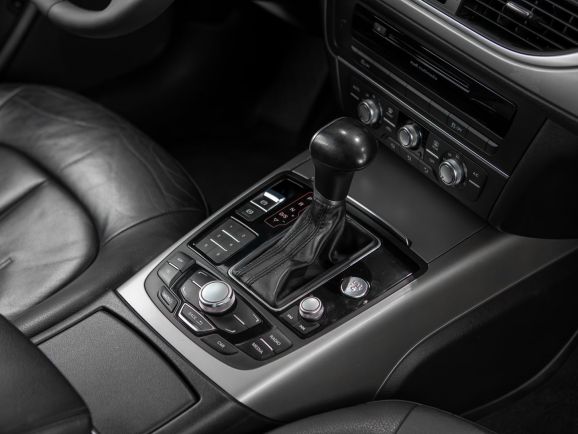 Audi A6, Вариатор, 2014 фото 12