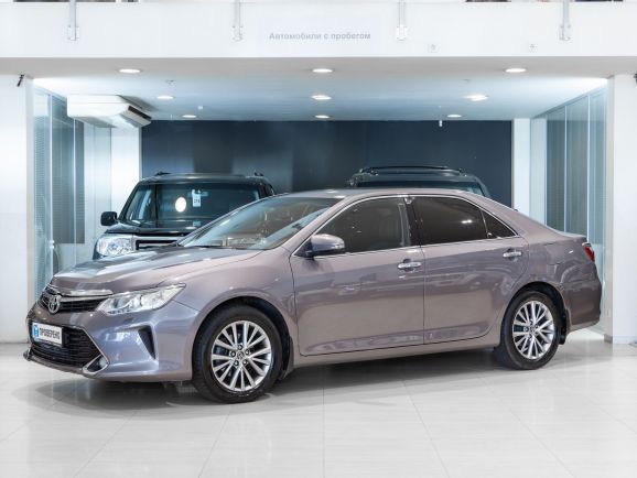 Toyota Camry, АТ, 2016 фото 3