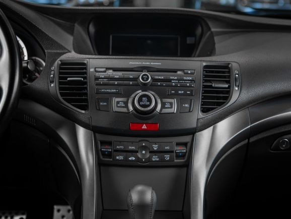 Honda Accord, АТ, 2011 фото 10