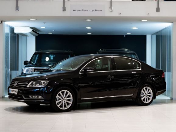 Volkswagen Passat, Робот, 2011 фото 3