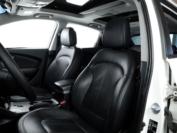 Hyundai ix35, АТ, 2012 фото 7