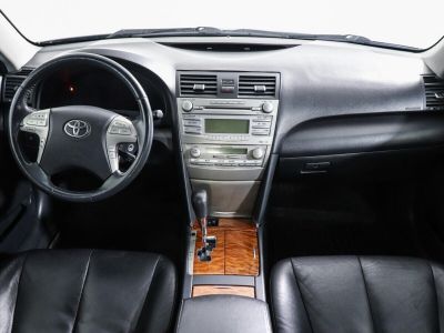 Toyota Camry, 2.5 л, АКПП, 2011 фото 8