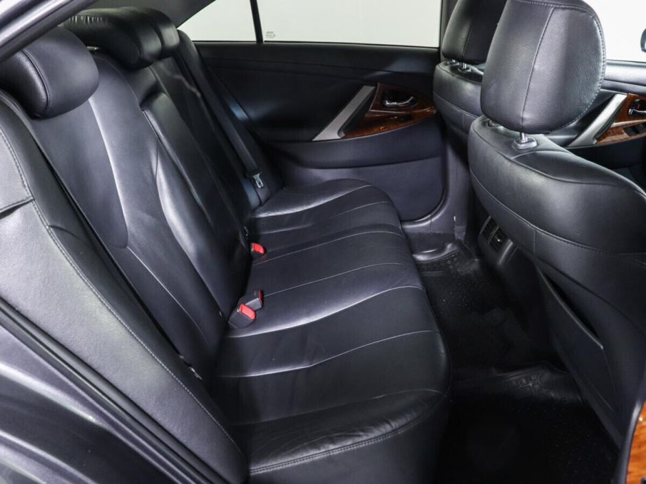 Toyota Camry, 2.5 л, АТ, 2011 фото 1