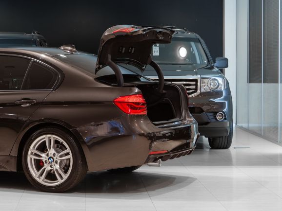 BMW 3 серия, АТ, 2015 фото 1