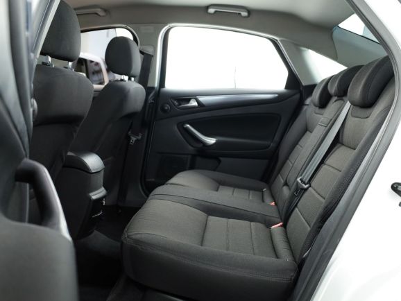 Ford Mondeo, АТ, 2012 фото 2