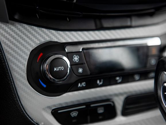 Ford Focus, Робот, 2012 фото 10