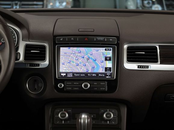 Volkswagen Touareg, АТ, 2015 фото 20