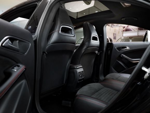 Mercedes-Benz CLA-класс, Робот, 2015 фото 8