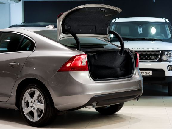 Volvo S60, Робот, 2012 фото 1