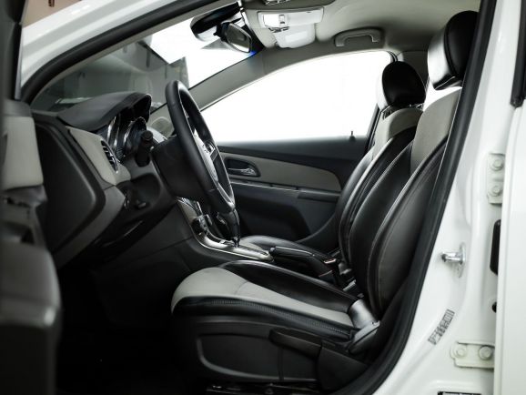 Chevrolet Cruze, АТ, 2013 фото 10