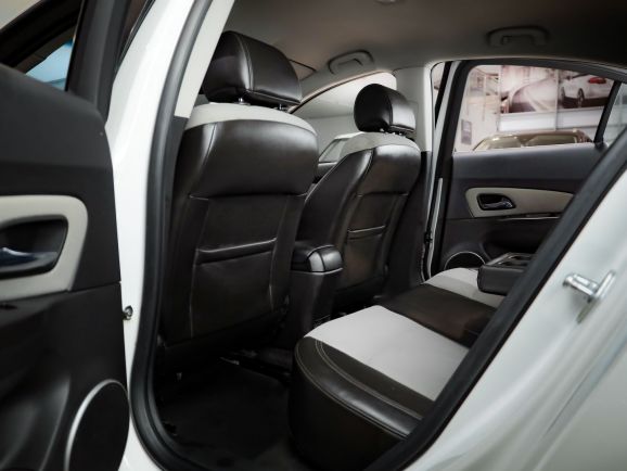 Chevrolet Cruze, АТ, 2013 фото 17