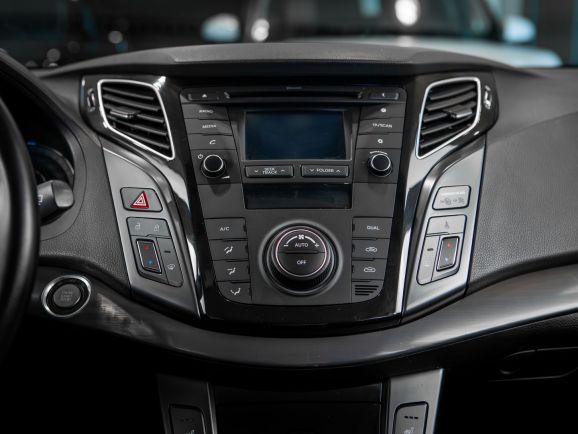 Hyundai i40, АТ, 2015 фото 12