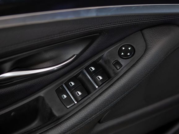 BMW 5 серия, АТ, 2012 фото 8