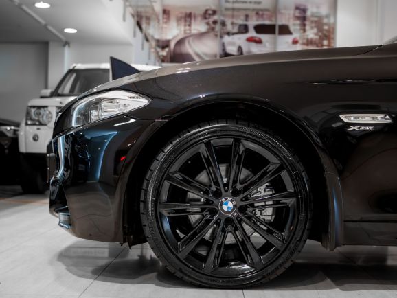 BMW 5 серия, АТ, 2012 фото 1