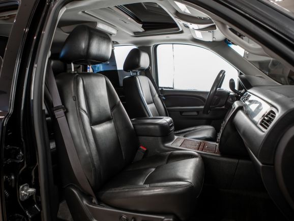 Chevrolet Tahoe, АТ, 2012 фото 2